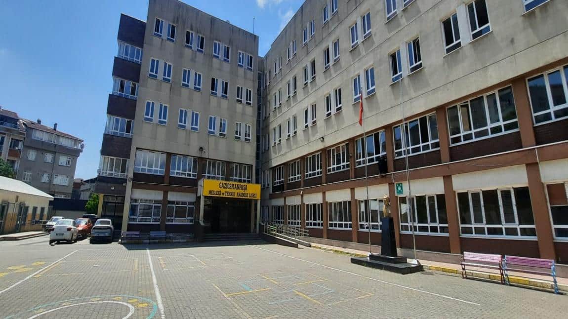 Gaziosmanpaşa Mesleki ve Teknik Anadolu Lisesi Fotoğrafı